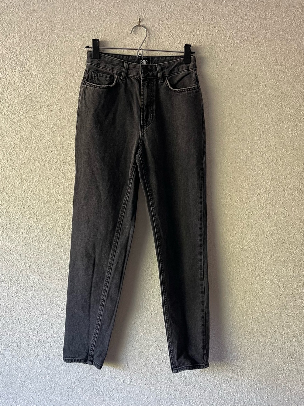 BDG Urban Outfitters Mom High Rise Jeans Women’s 25 Gray Black 29” Inseam
